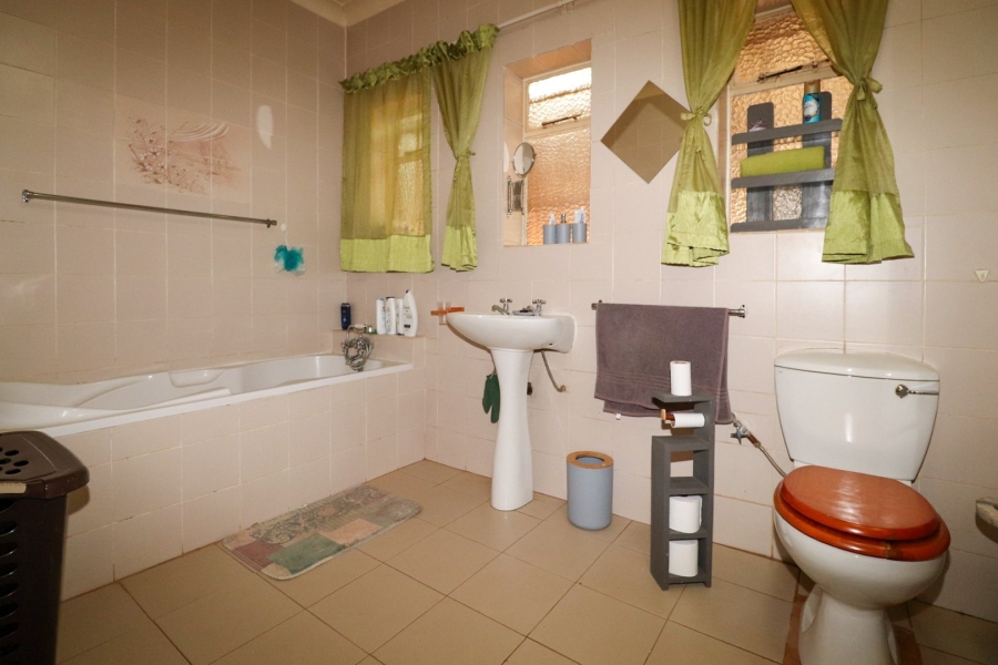3 Bedroom Property for Sale in Orkney North West